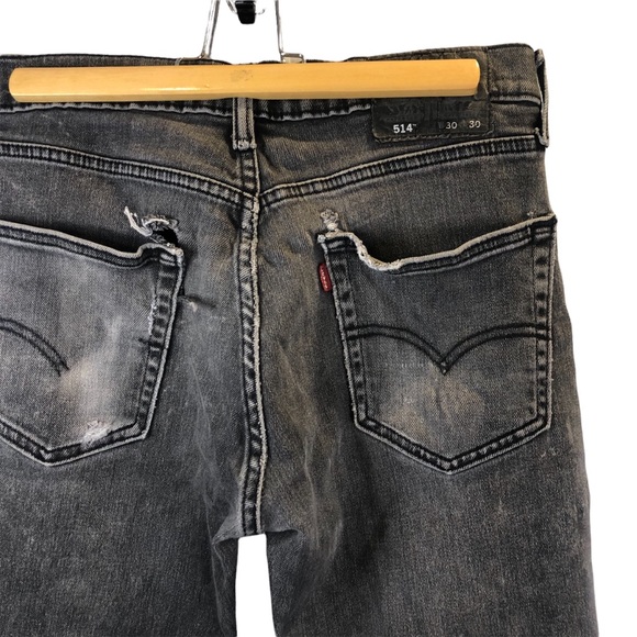 Distressed Levis 514 - Picture 6 of 7